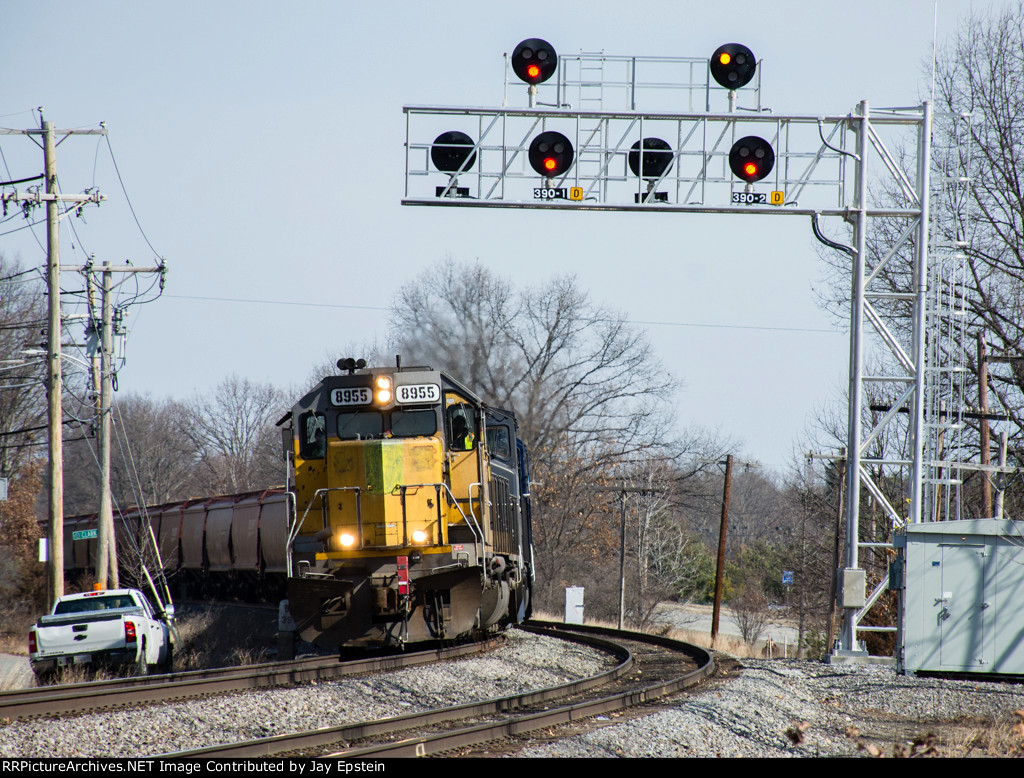 The Empty Grain Train rounds the bend at Shirley